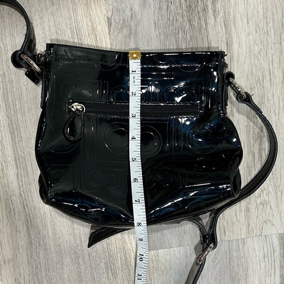 Liz Claiborne Black Faux Patent Leather Crossbody Purse Shoulder Bag Glossy Logo - Picture 12 of 13